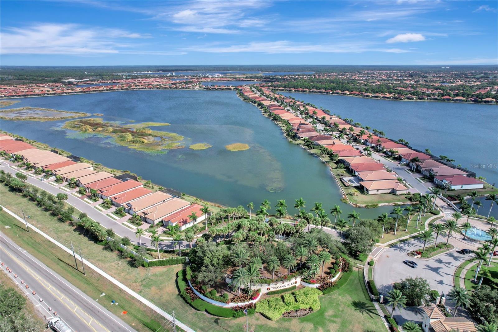 TOSCANA ISLES PH 6 UN 2 - Residential