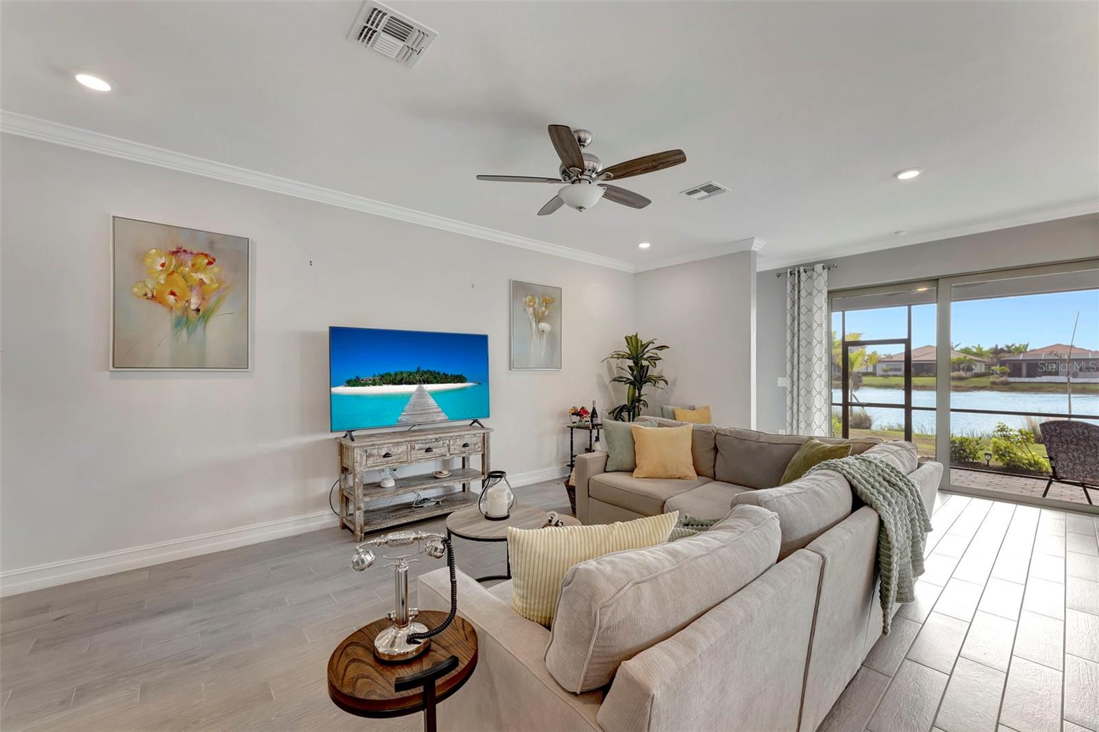 TOSCANA ISLES PH 6 UN 2 - Residential