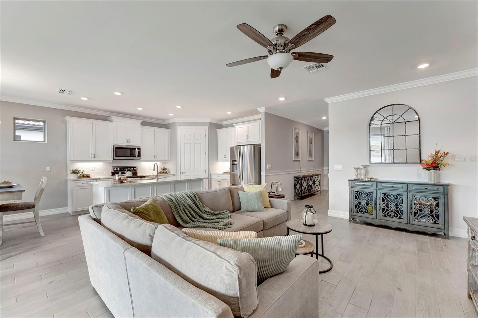 TOSCANA ISLES PH 6 UN 2 - Residential