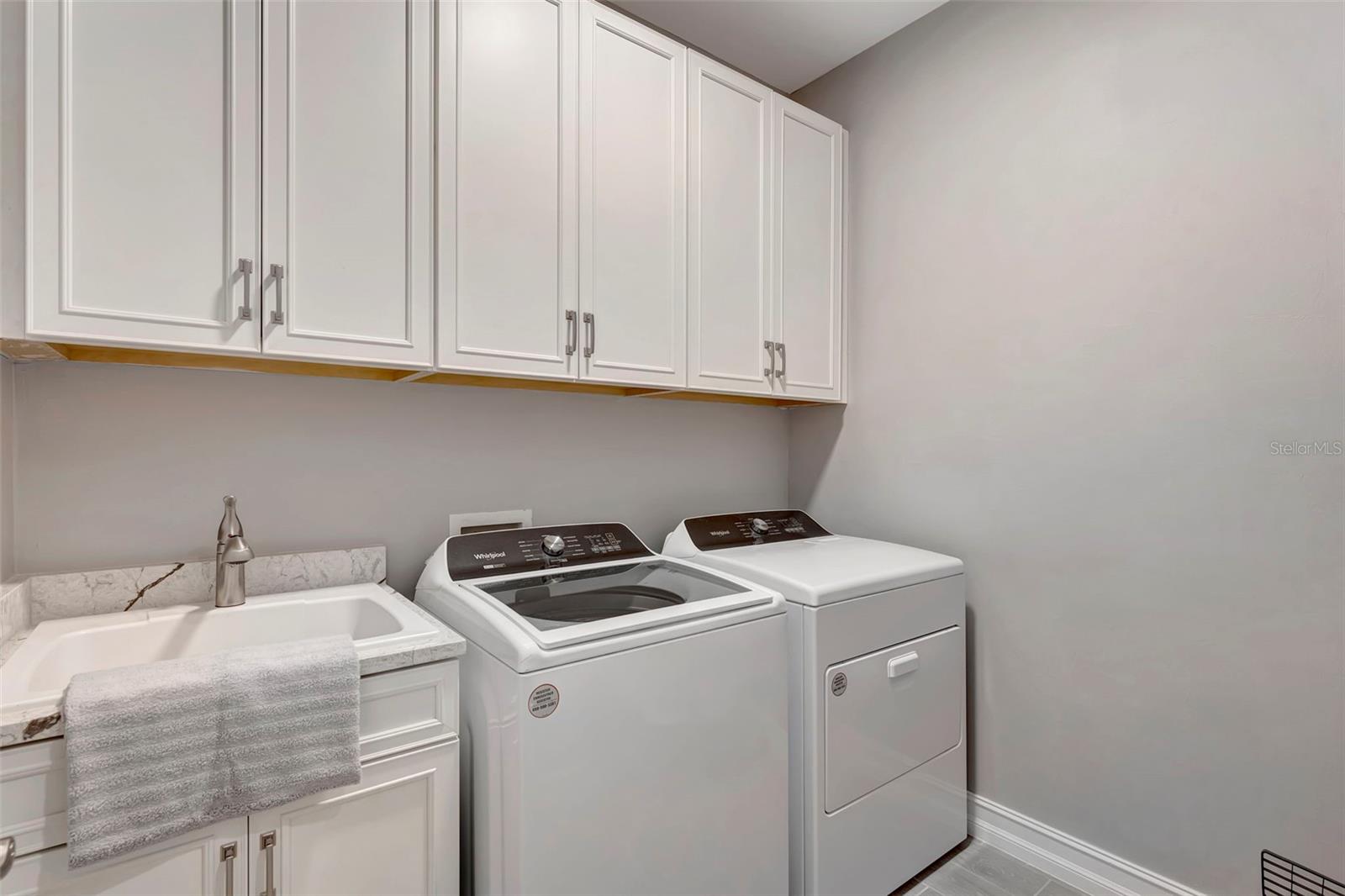 TOSCANA ISLES PH 6 UN 2 - Residential