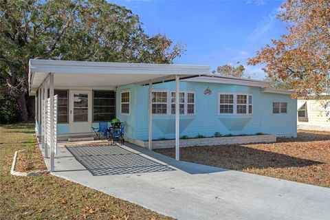 A home in BROOKSVILLE