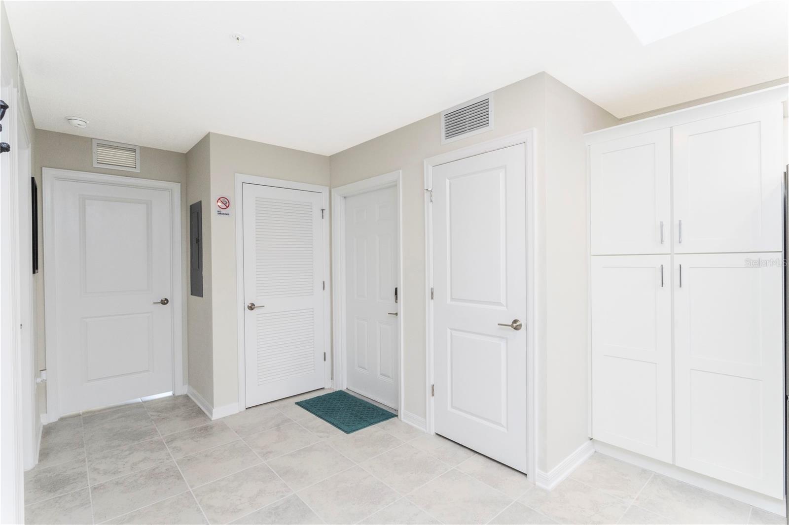 THE TERRACES AT STOREY LAKE CONDO 3 PH 10 - Residential