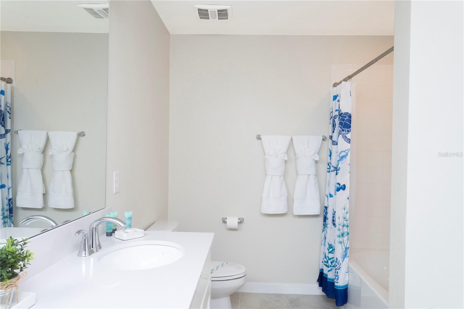 THE TERRACES AT STOREY LAKE CONDO 3 PH 10 - Residential