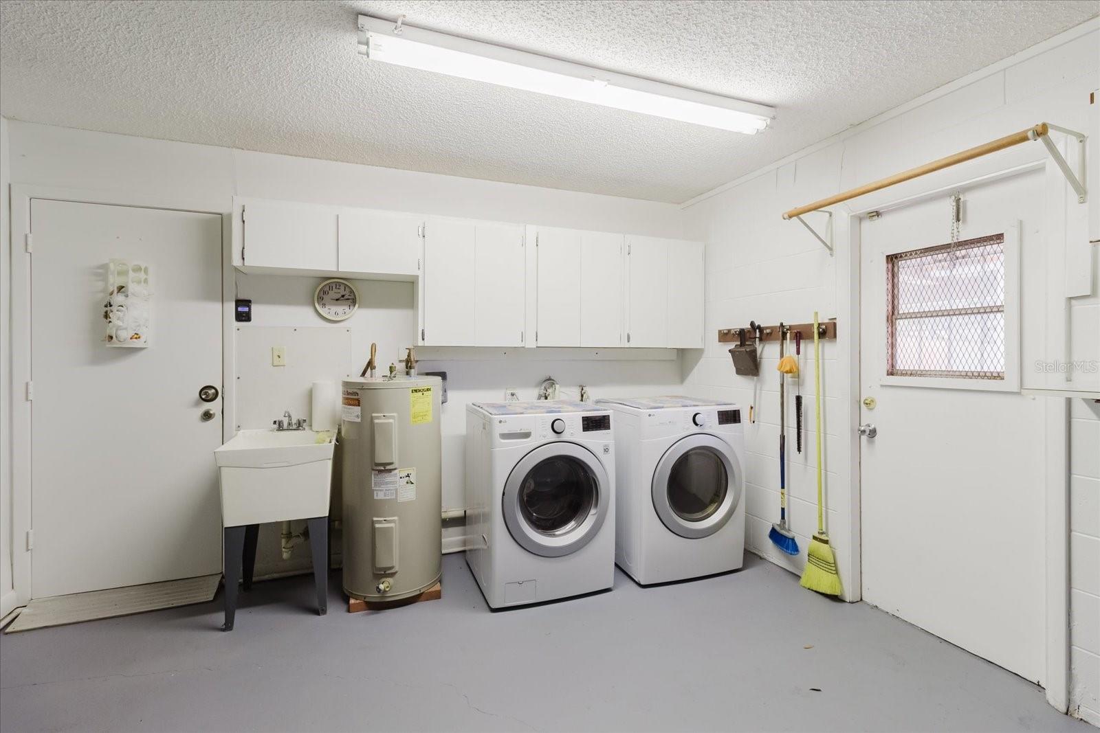 LAGO VISTA UNIT 2 - Residential