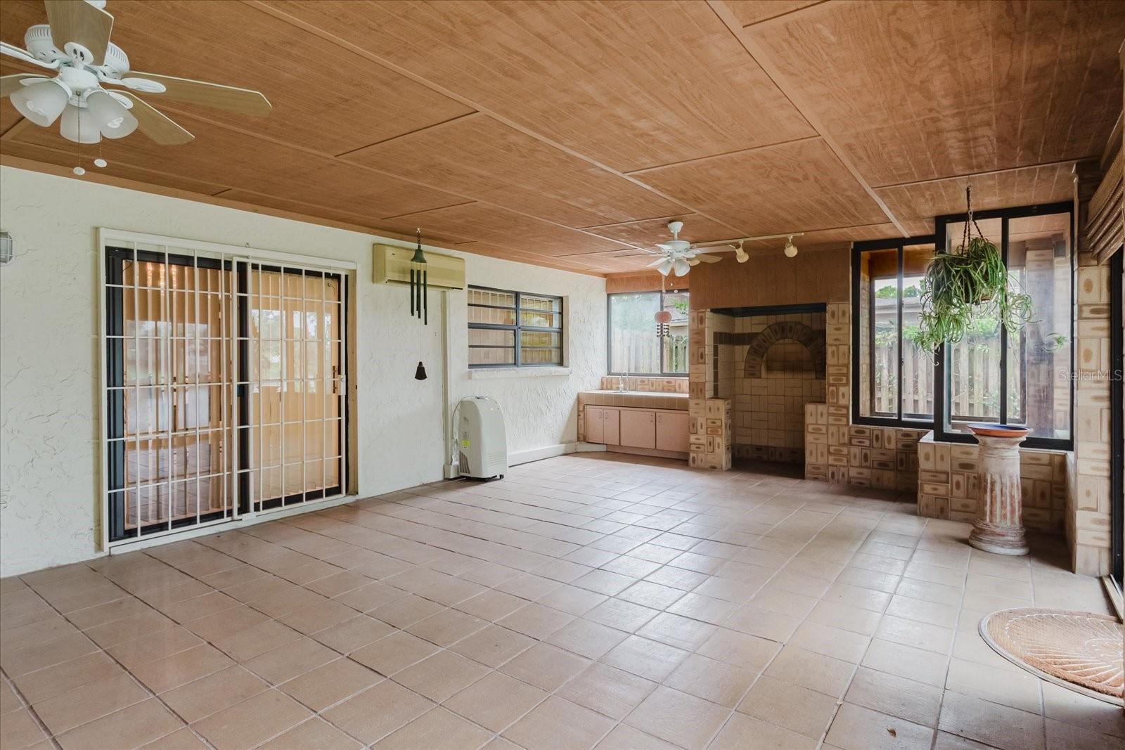 LAGO VISTA UNIT 2 - Residential