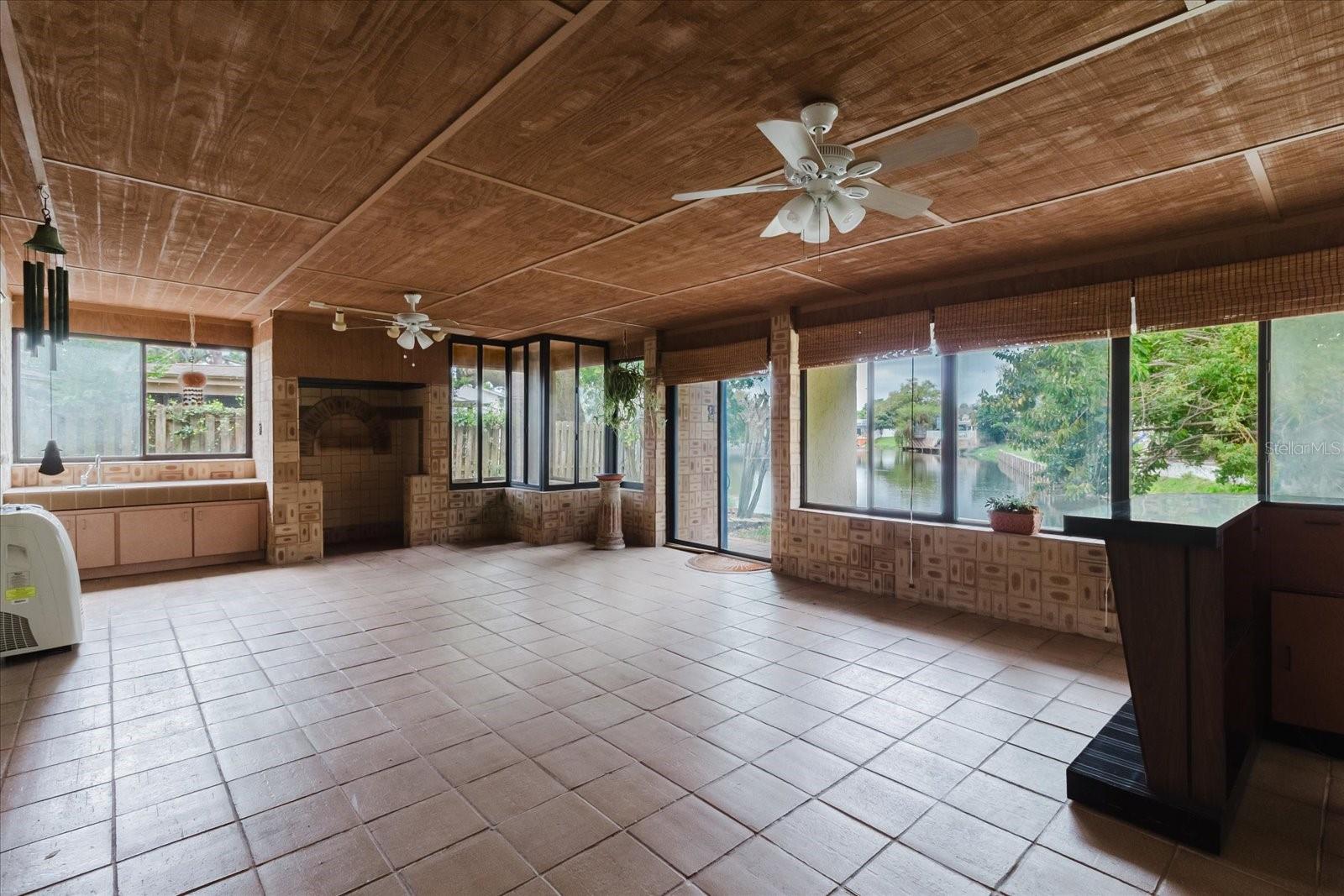 LAGO VISTA UNIT 2 - Residential