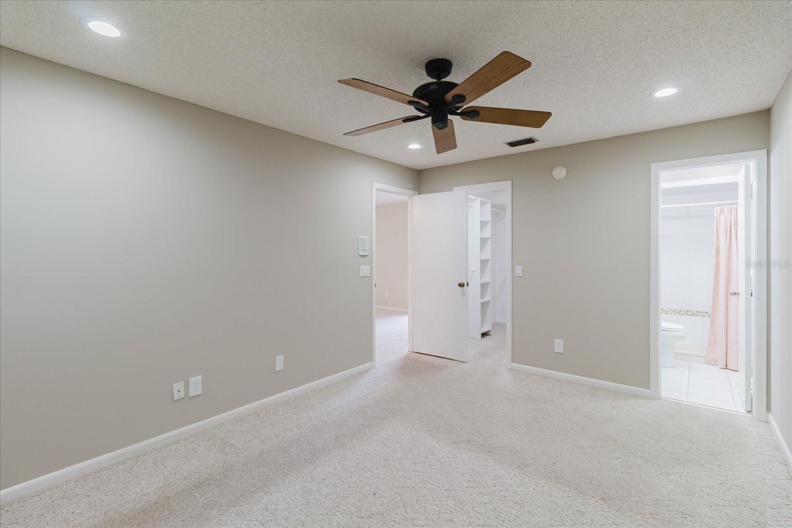 LAGO VISTA UNIT 2 - Residential