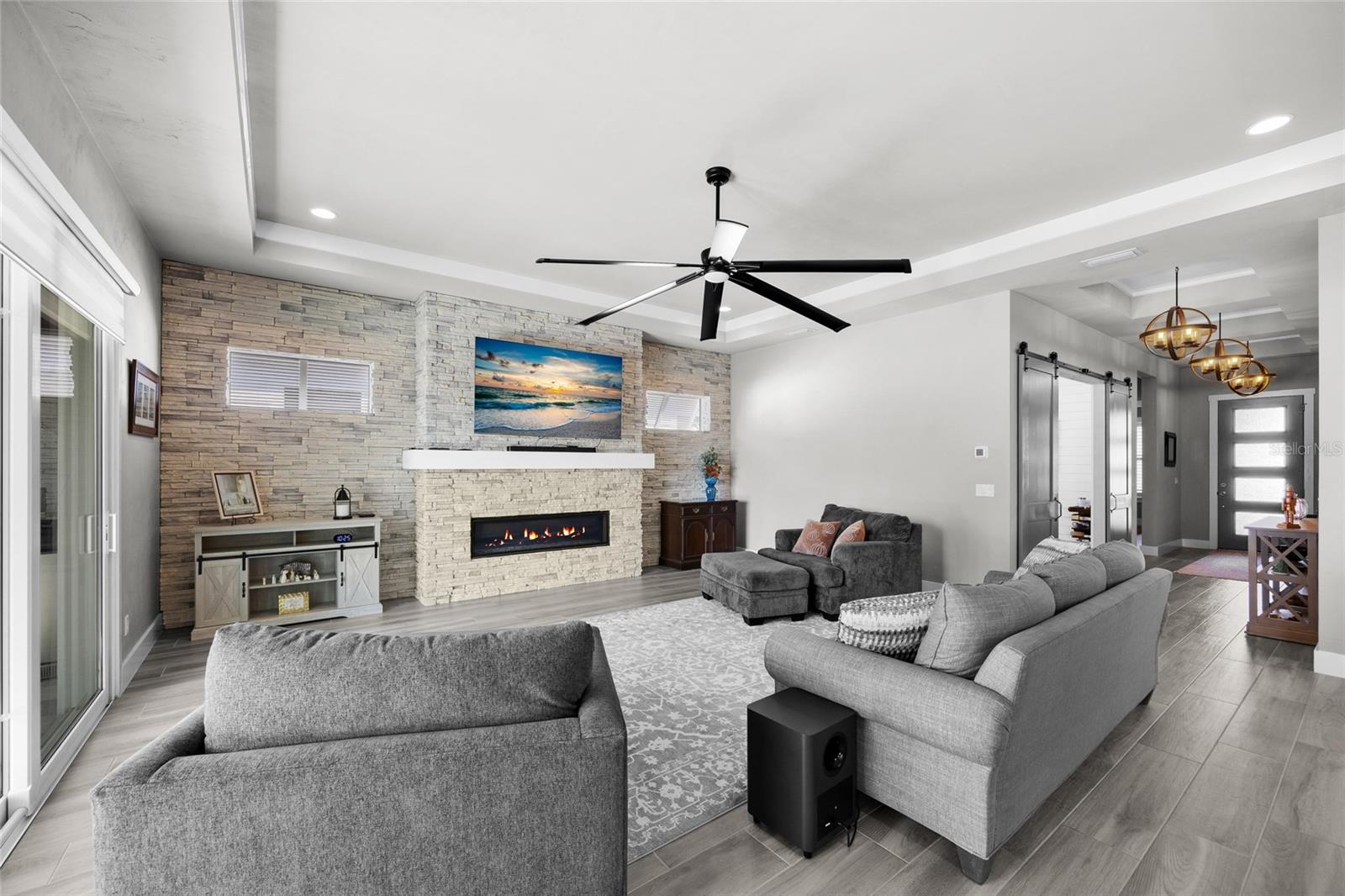 OAKMONT PH 2 PB 32 PG 30 - Residential