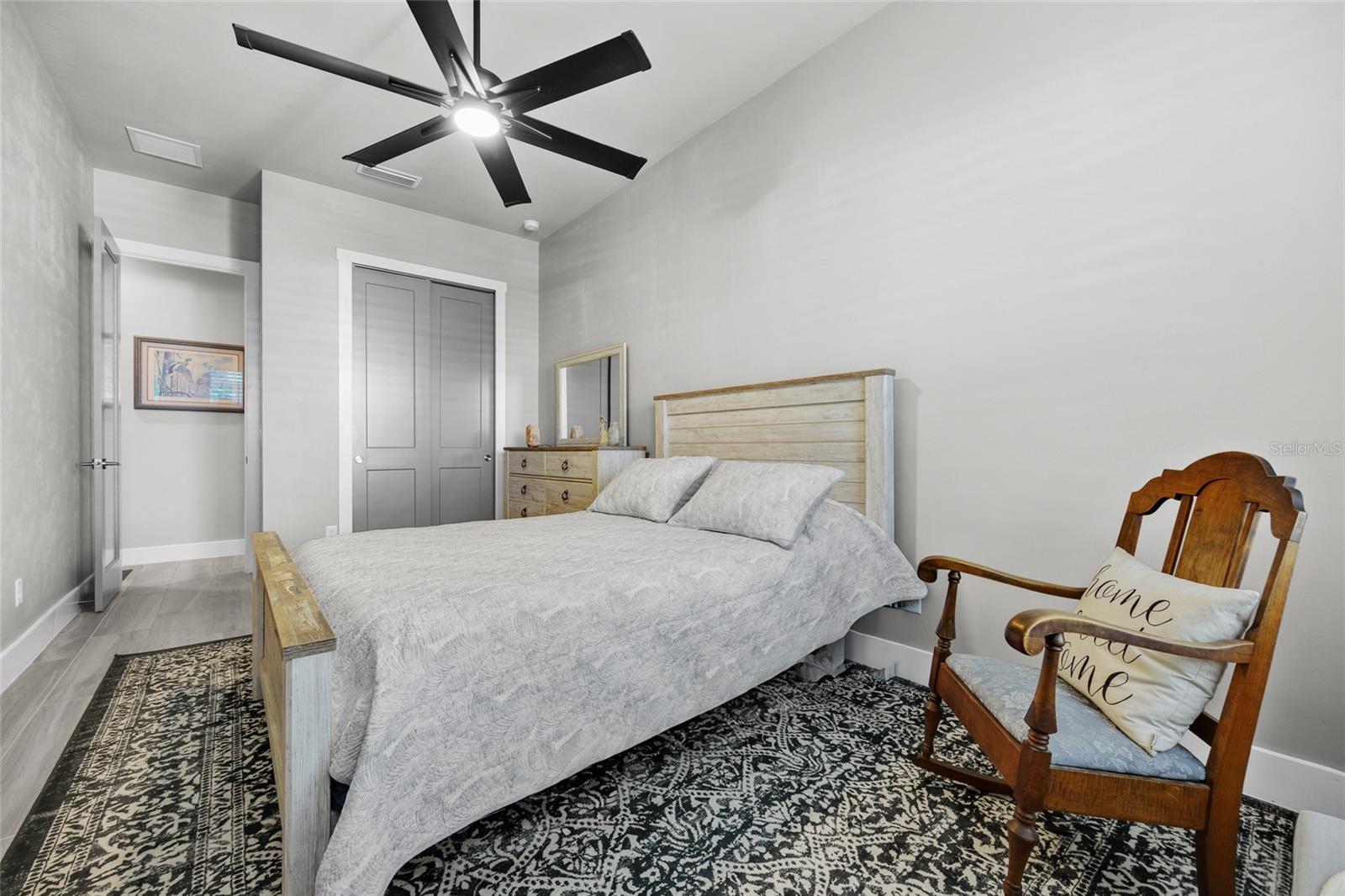 OAKMONT PH 2 PB 32 PG 30 - Residential