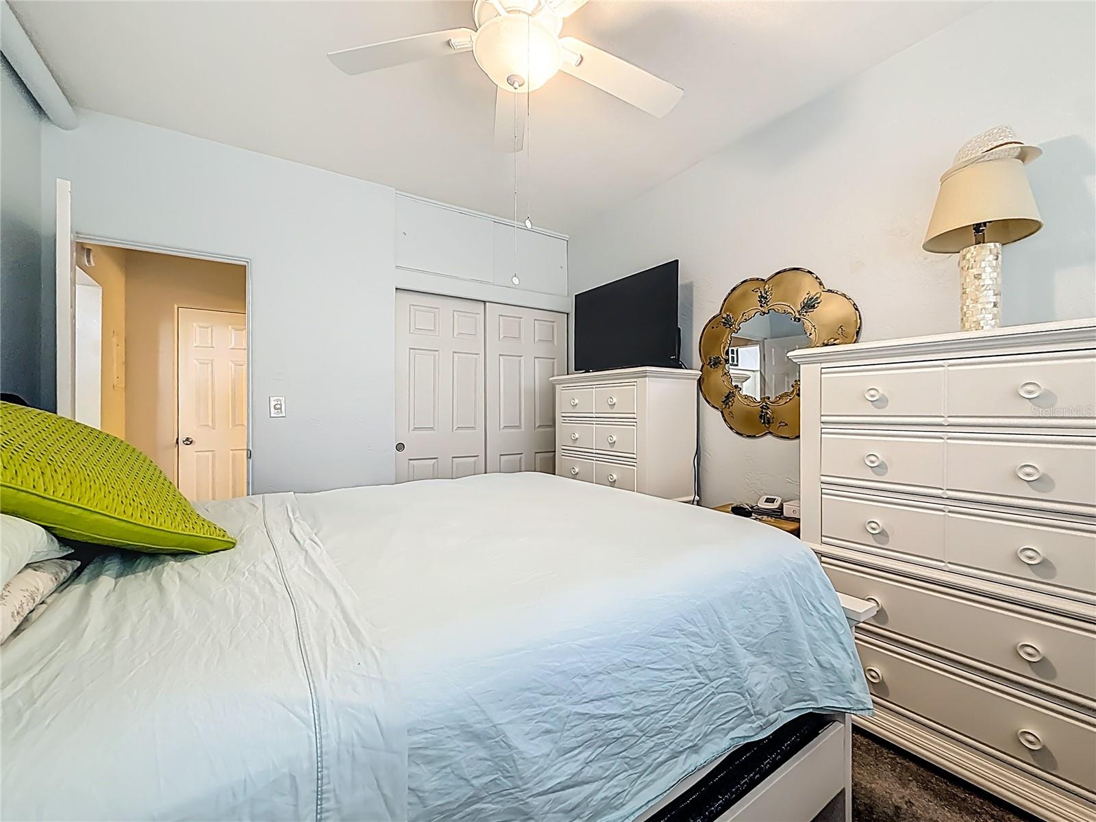 CLEARVIEW OAKS BLDG 2 - Residential