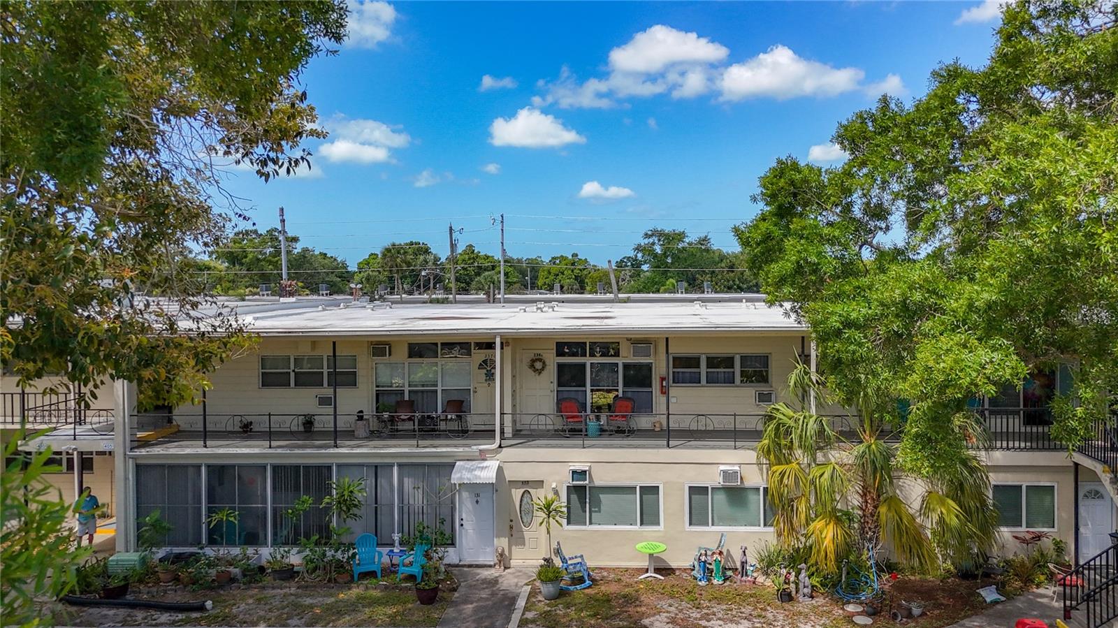 CLEARVIEW OAKS BLDG 2 - Residential