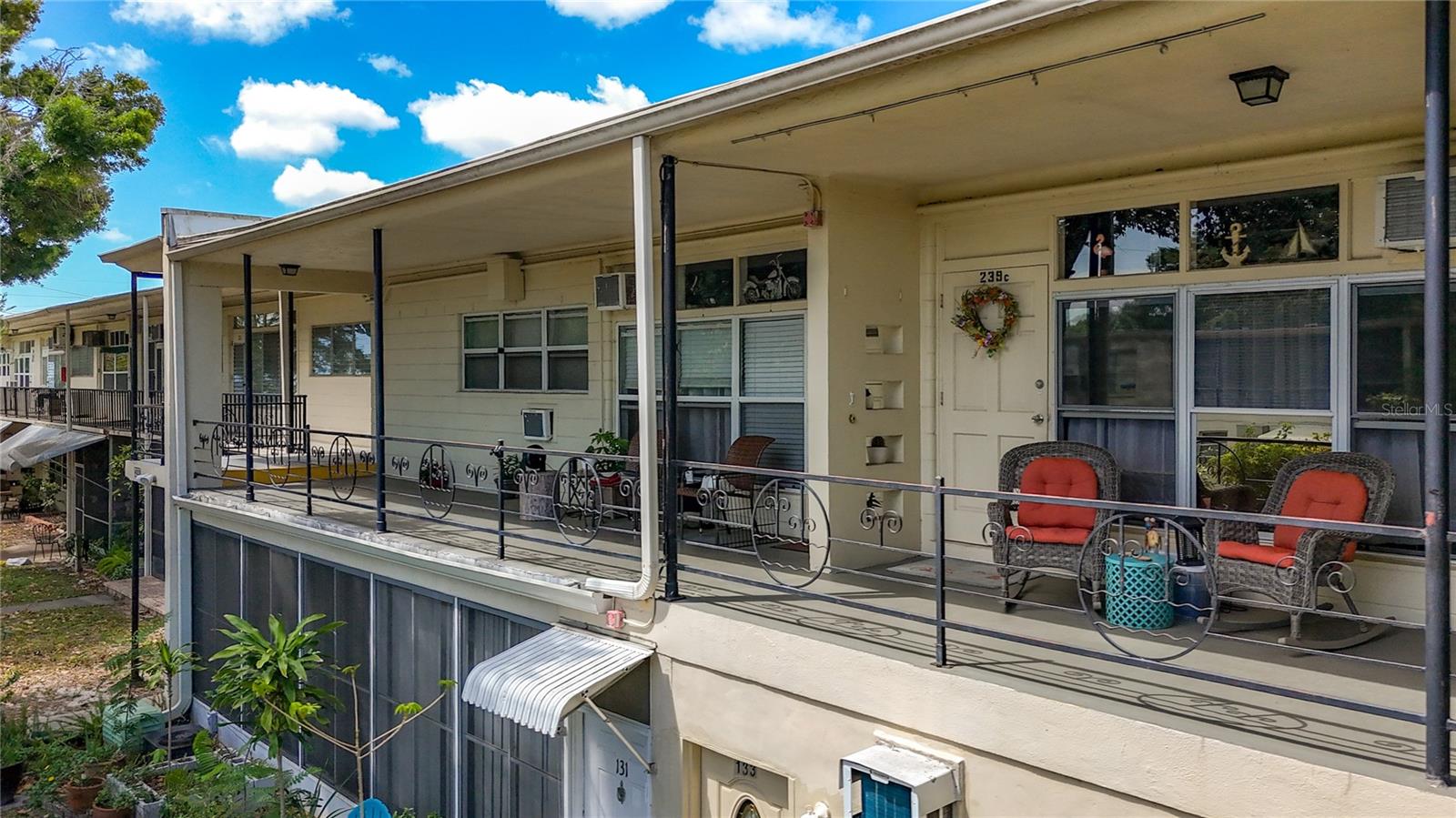 CLEARVIEW OAKS BLDG 2 - Residential