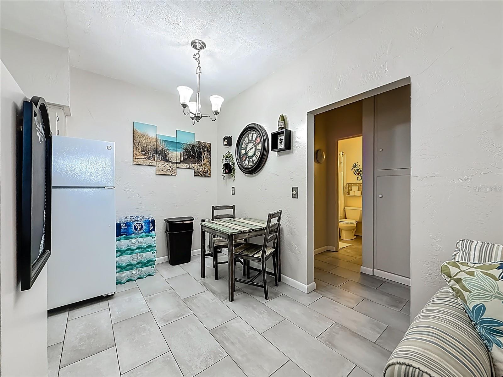 CLEARVIEW OAKS BLDG 2 - Residential