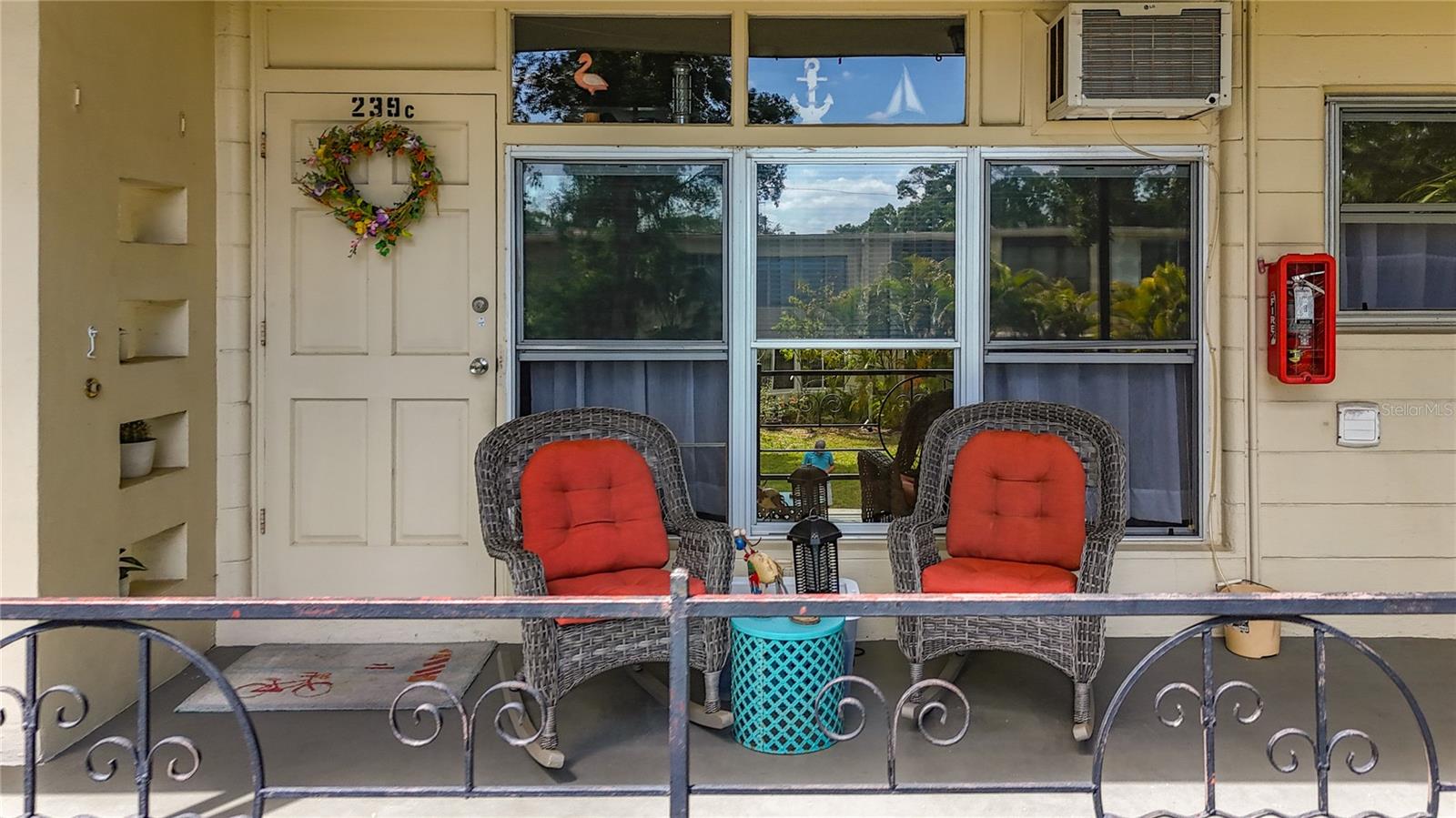 CLEARVIEW OAKS BLDG 2 - Residential