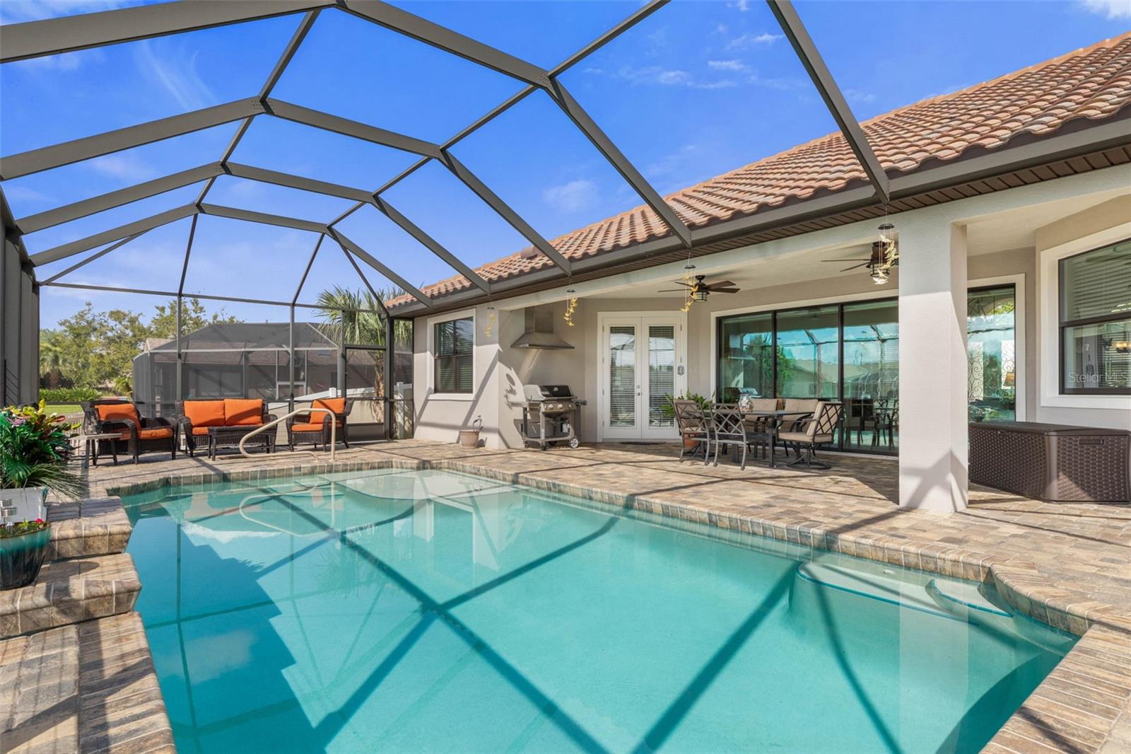 6 CALUSA COURT
