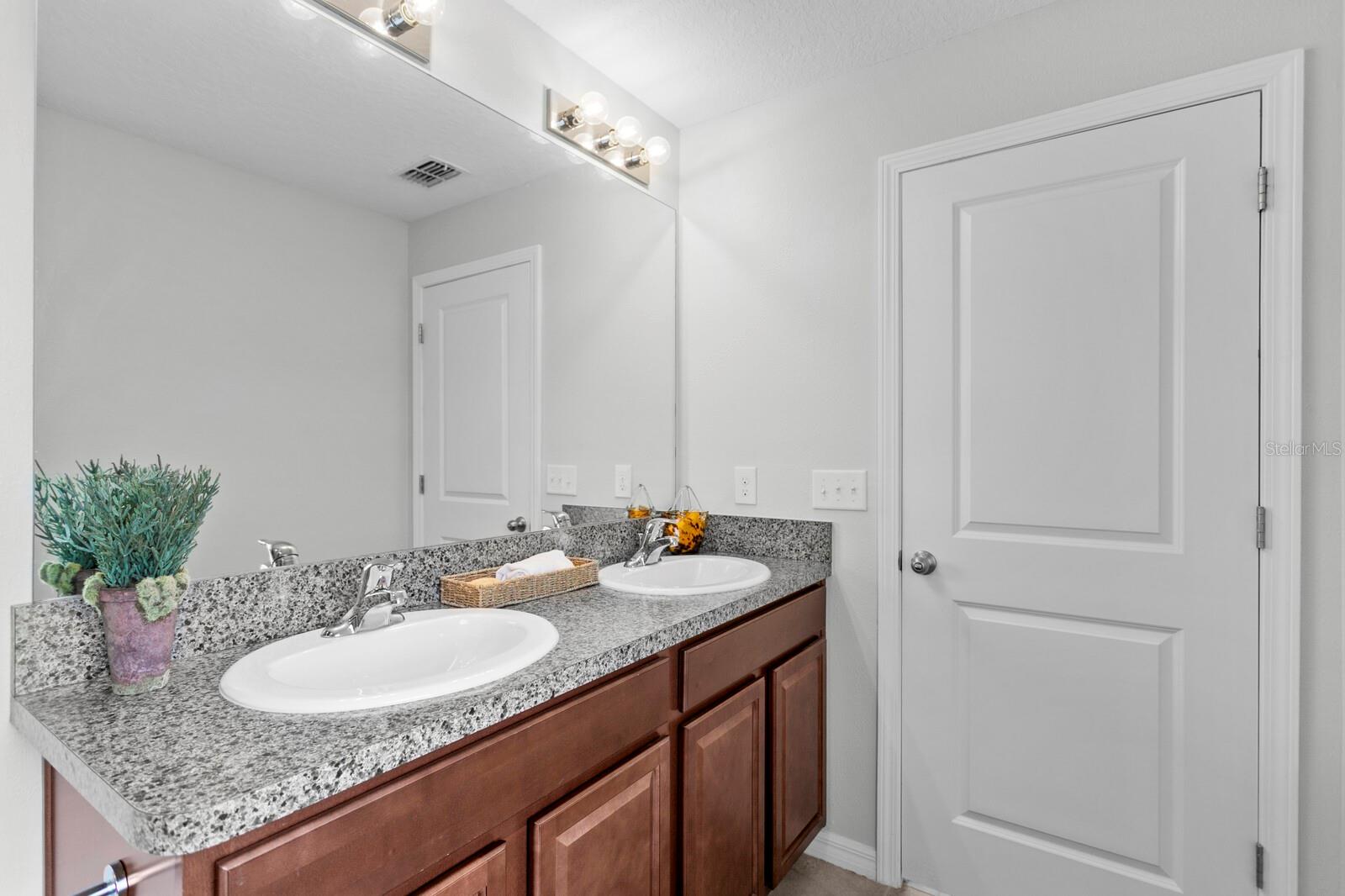 BEXLEY SOUTH PRCL 4 PH 2B - Residential Lease
