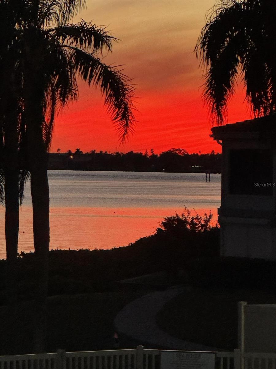 BAHIA DEL MAR I - Residential Lease