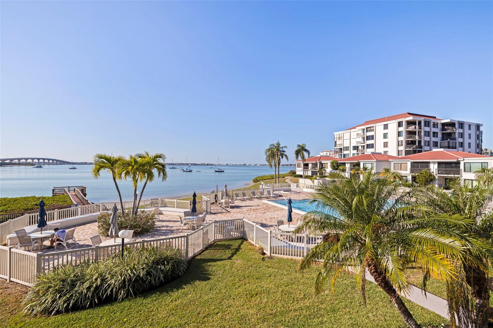 BAHIA DEL MAR I - Residential Lease