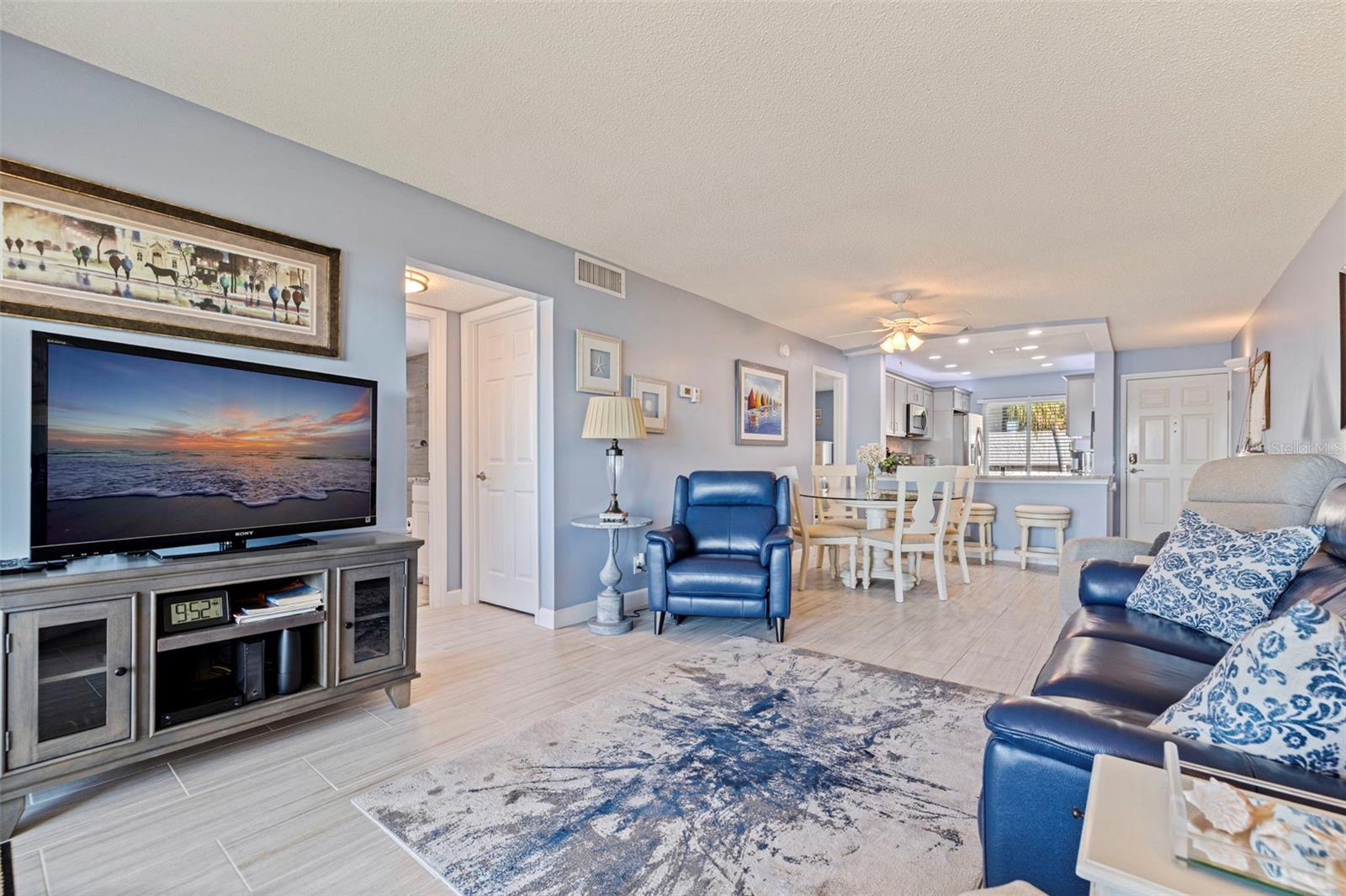 BAHIA DEL MAR I - Residential Lease