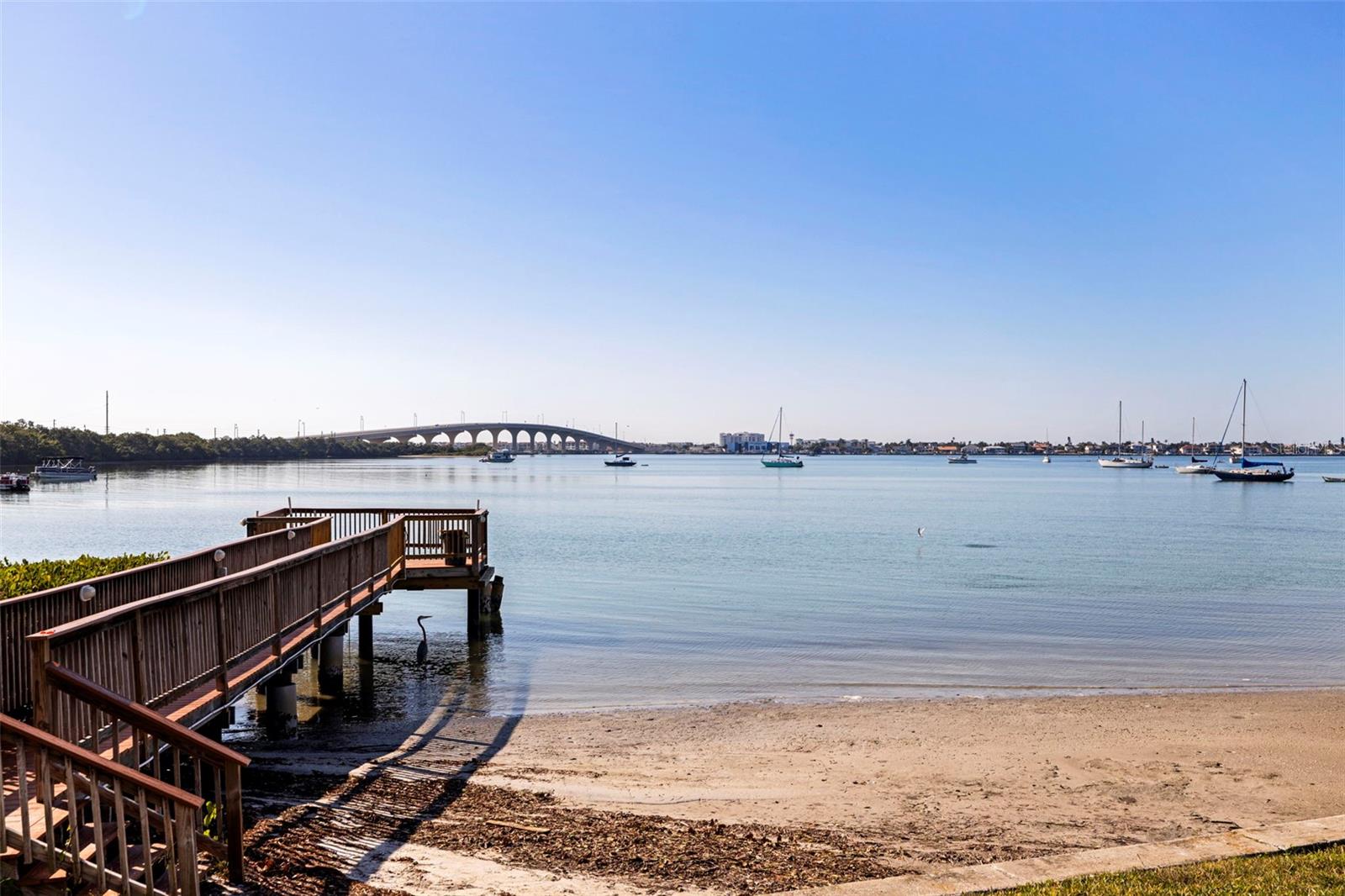 BAHIA DEL MAR I - Residential Lease