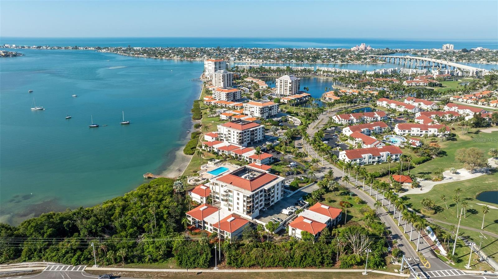 BAHIA DEL MAR I - Residential Lease