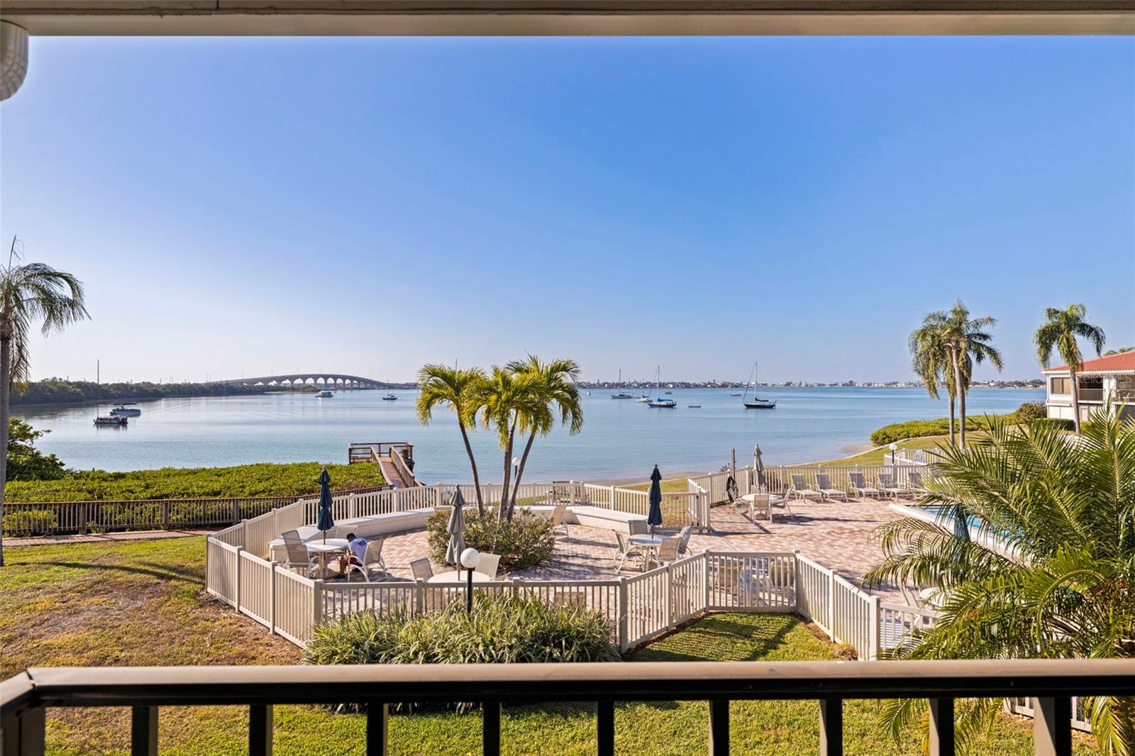 BAHIA DEL MAR I - Residential Lease