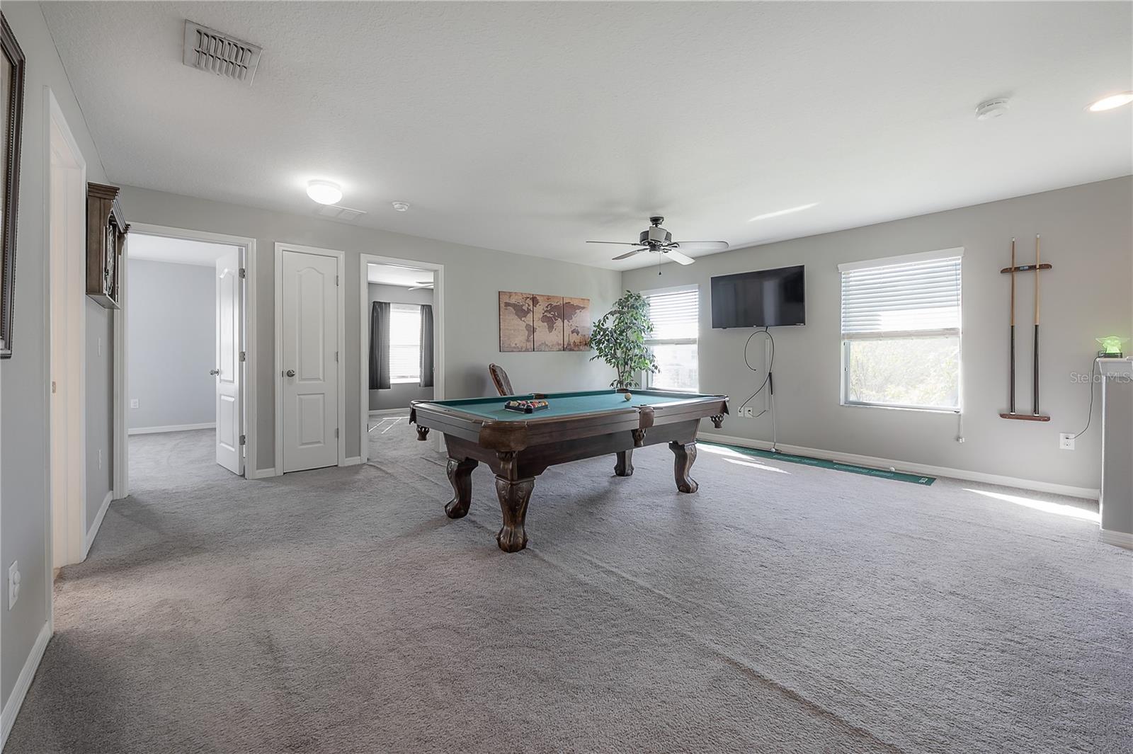 HAMMOCKS - Residential Lease