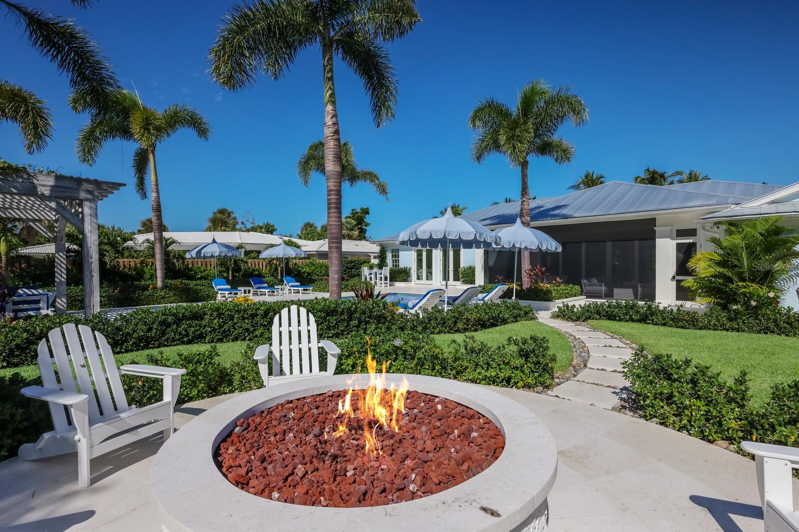 GOLDEN BEACH - Residential