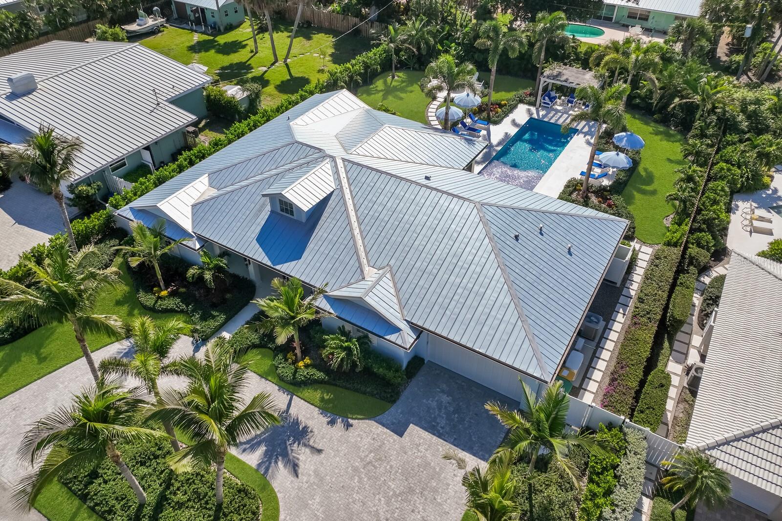 GOLDEN BEACH - Residential