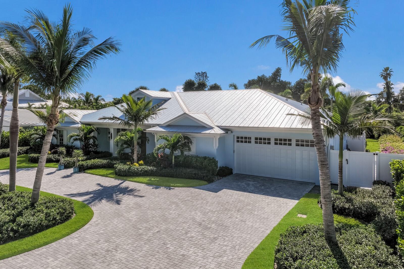 GOLDEN BEACH - Residential