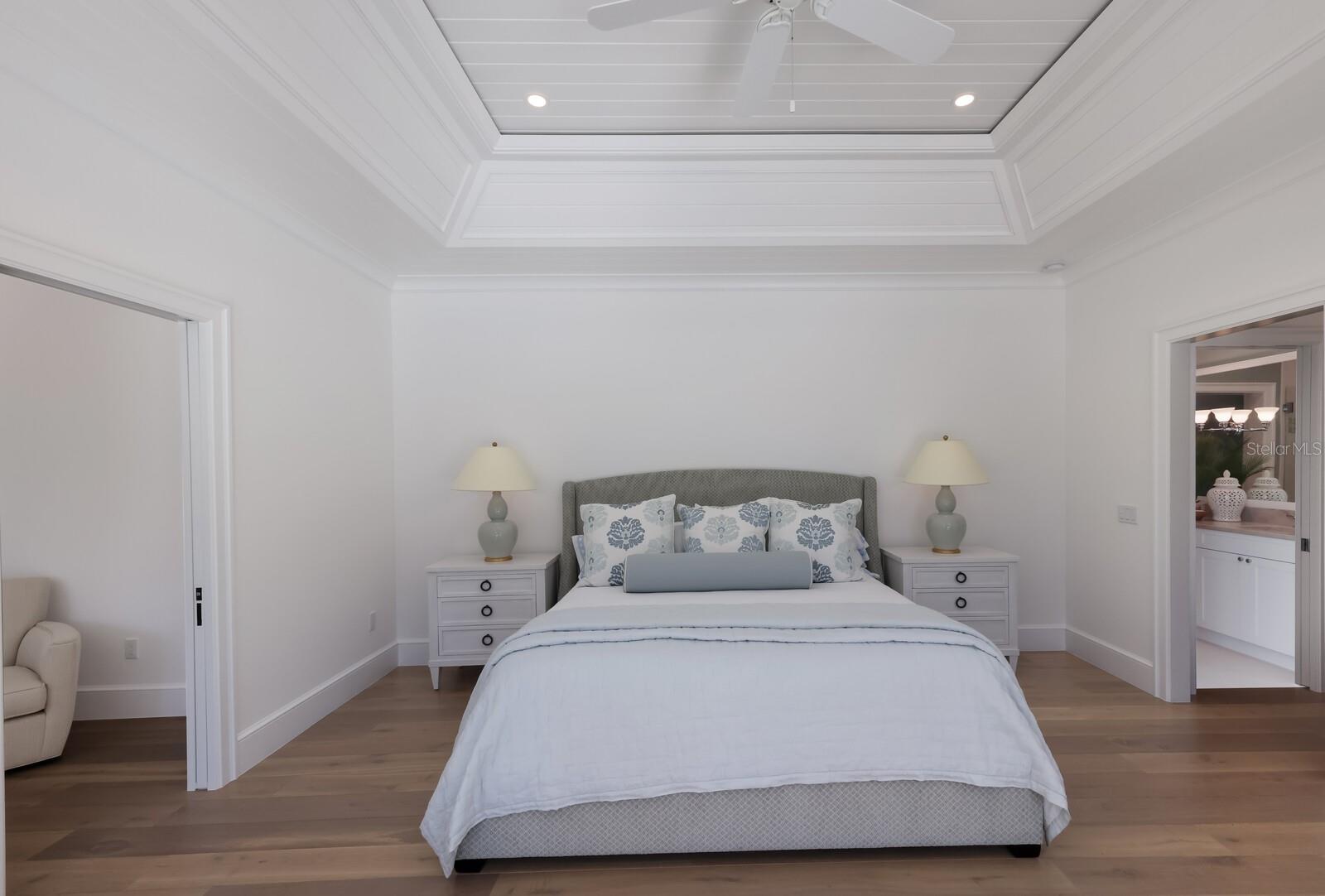 GOLDEN BEACH - Residential