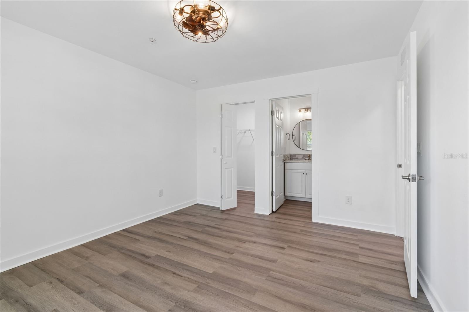 GARDENS FOREST LAKES - Residential