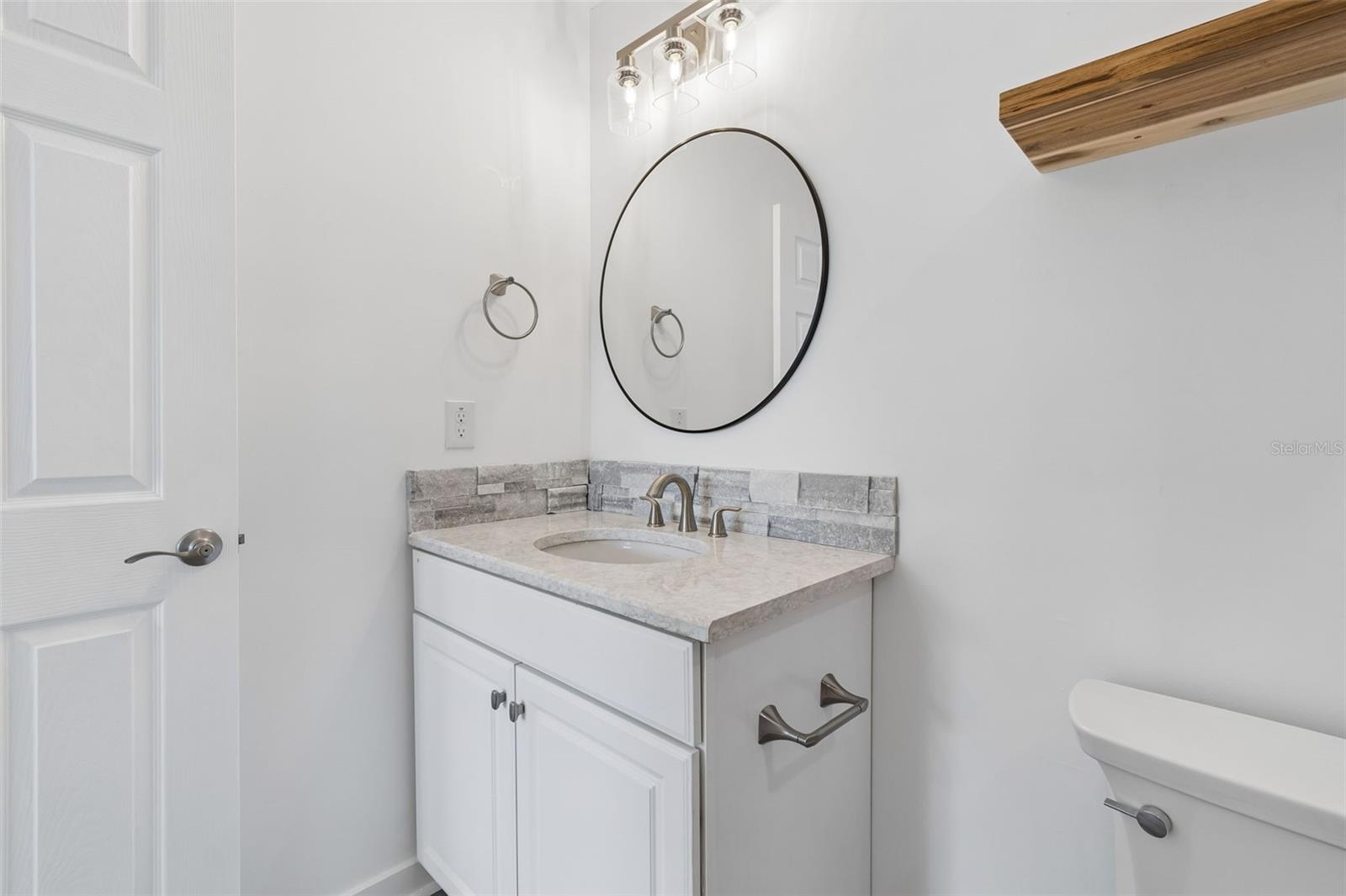 GARDENS FOREST LAKES - Residential