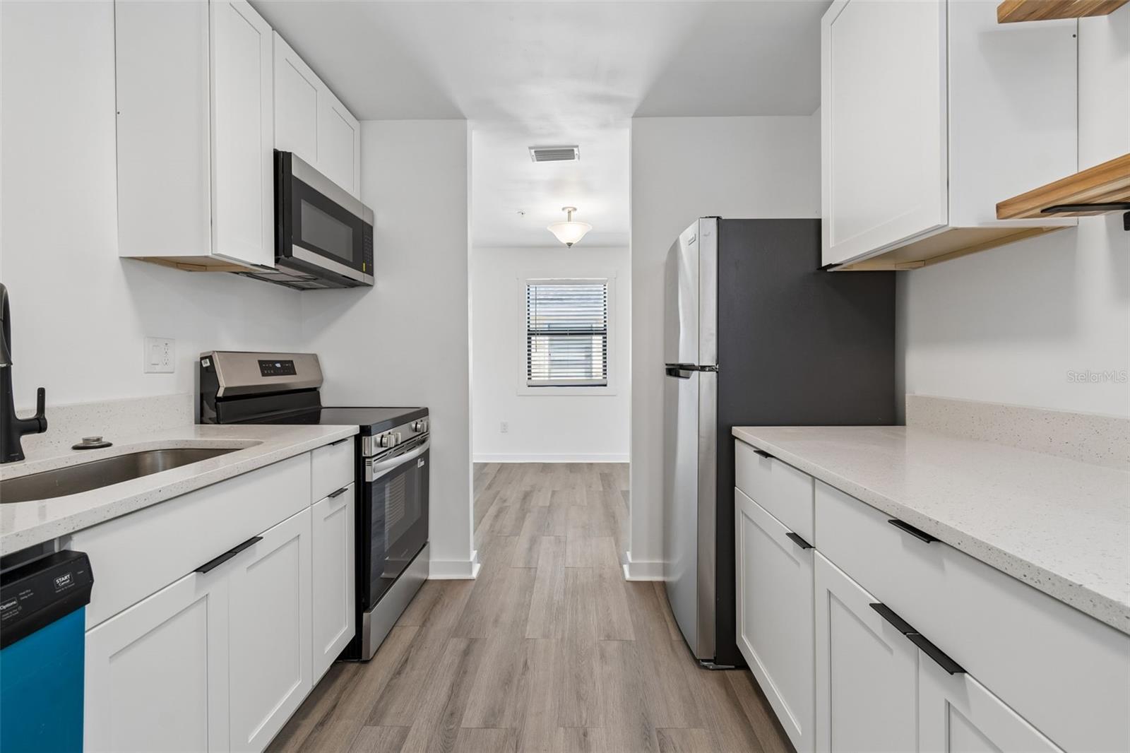 GARDENS FOREST LAKES - Residential