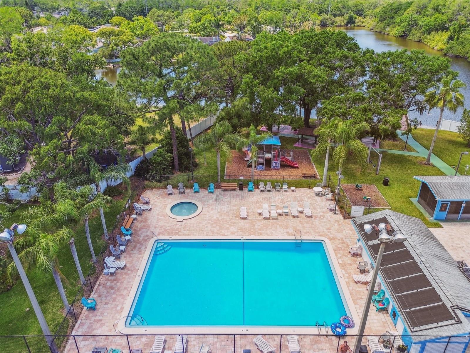 GARDENS FOREST LAKES - Residential