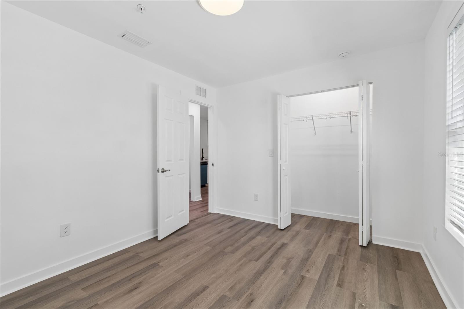 GARDENS FOREST LAKES - Residential