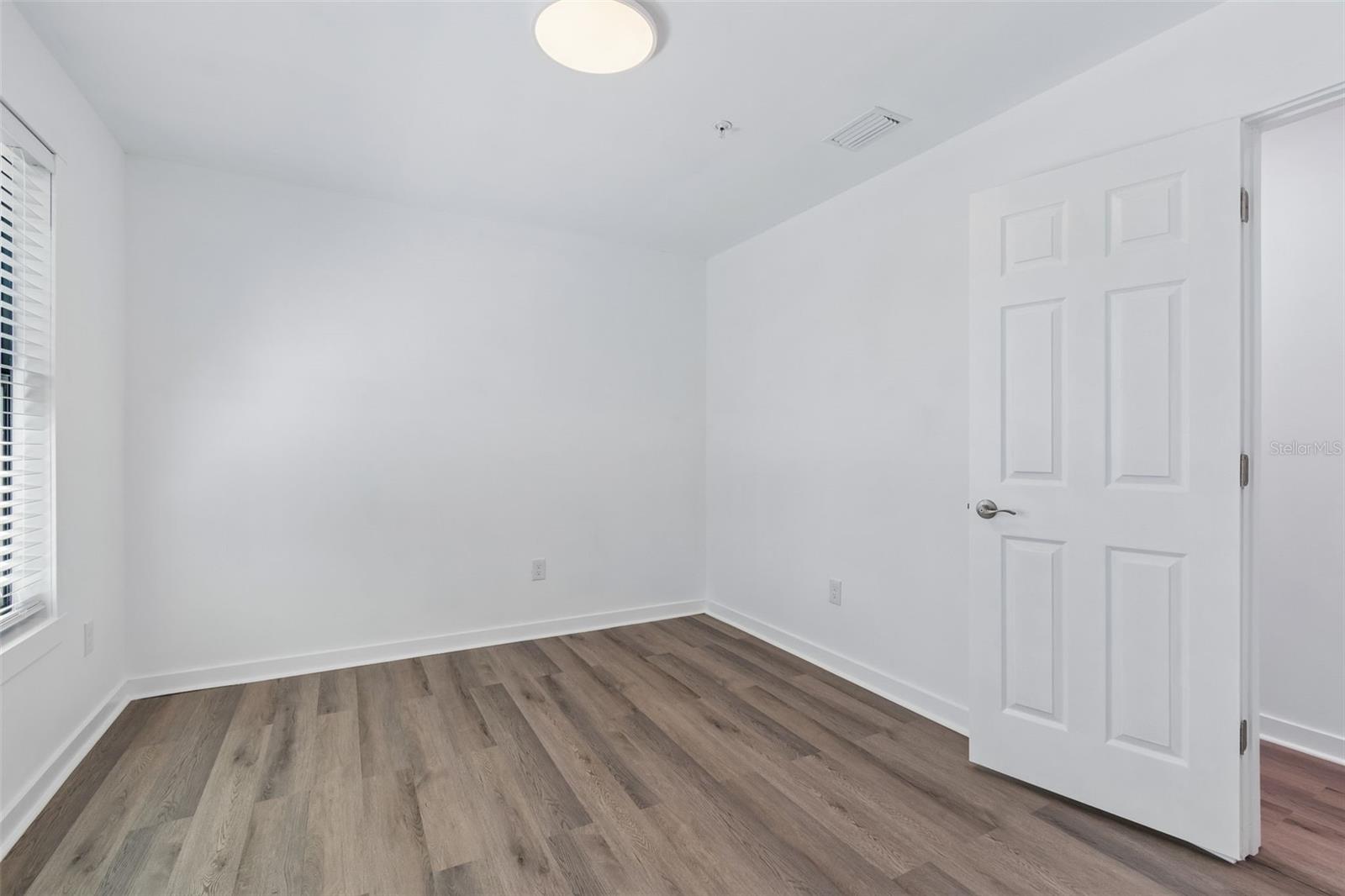 GARDENS FOREST LAKES - Residential