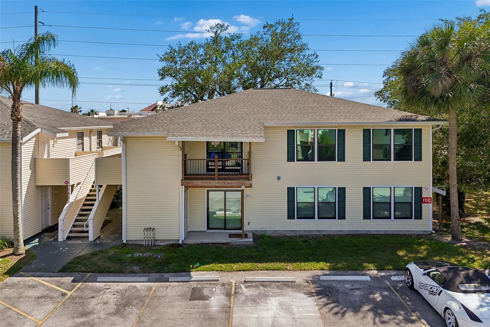 GARDENS FOREST LAKES - Residential