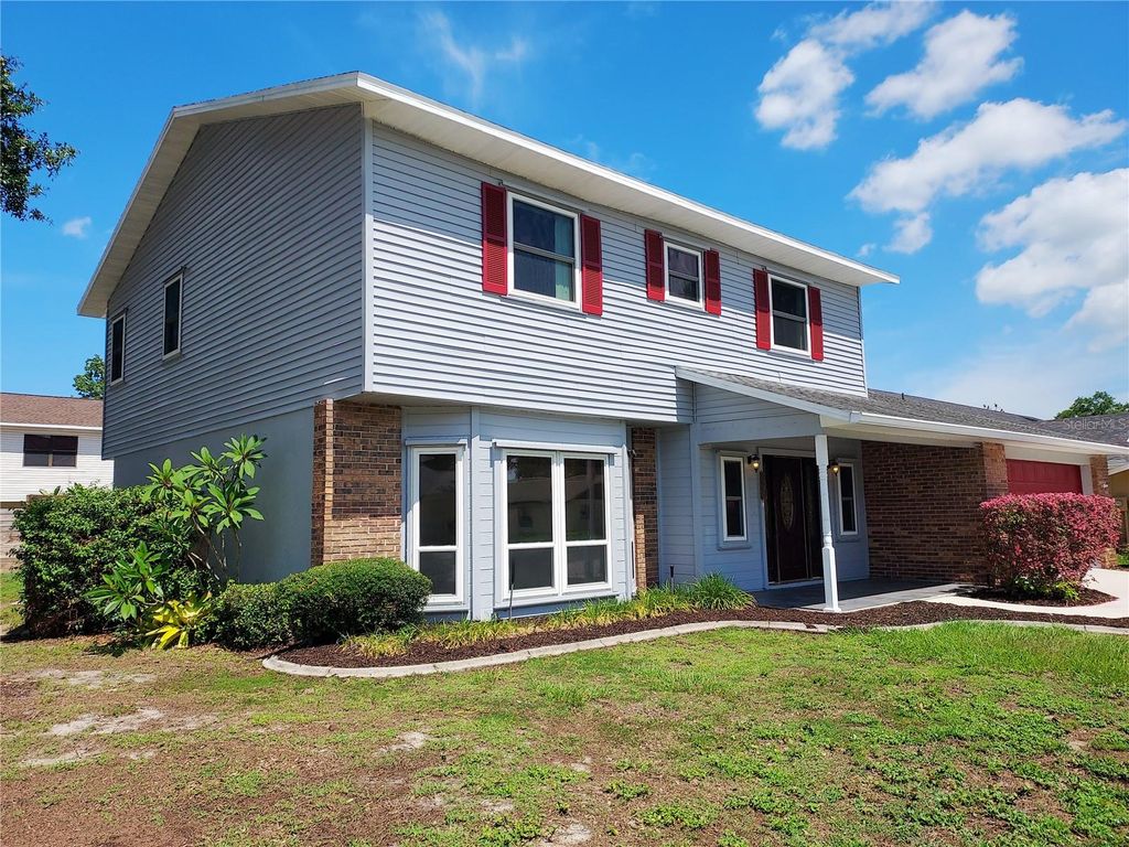 Photo of 702 Hyssop Place, Brandon, FL 33510 (MLS # TB8527894)