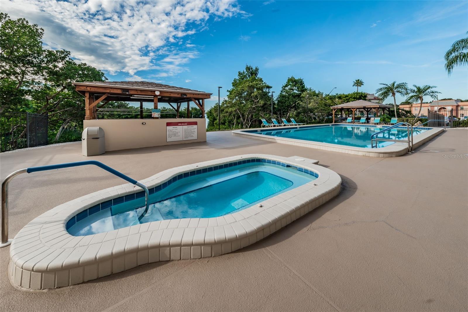 CHATEAU TOWER CONDO - Residential