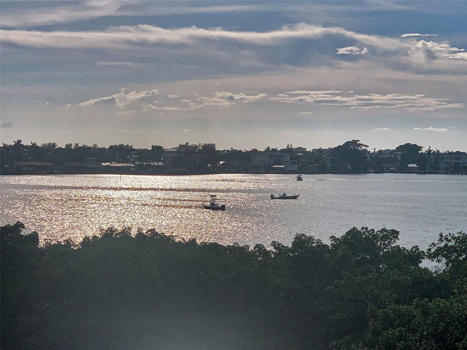 CHATEAU TOWER CONDO - Residential