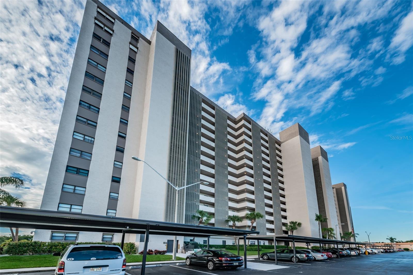 CHATEAU TOWER CONDO - Residential