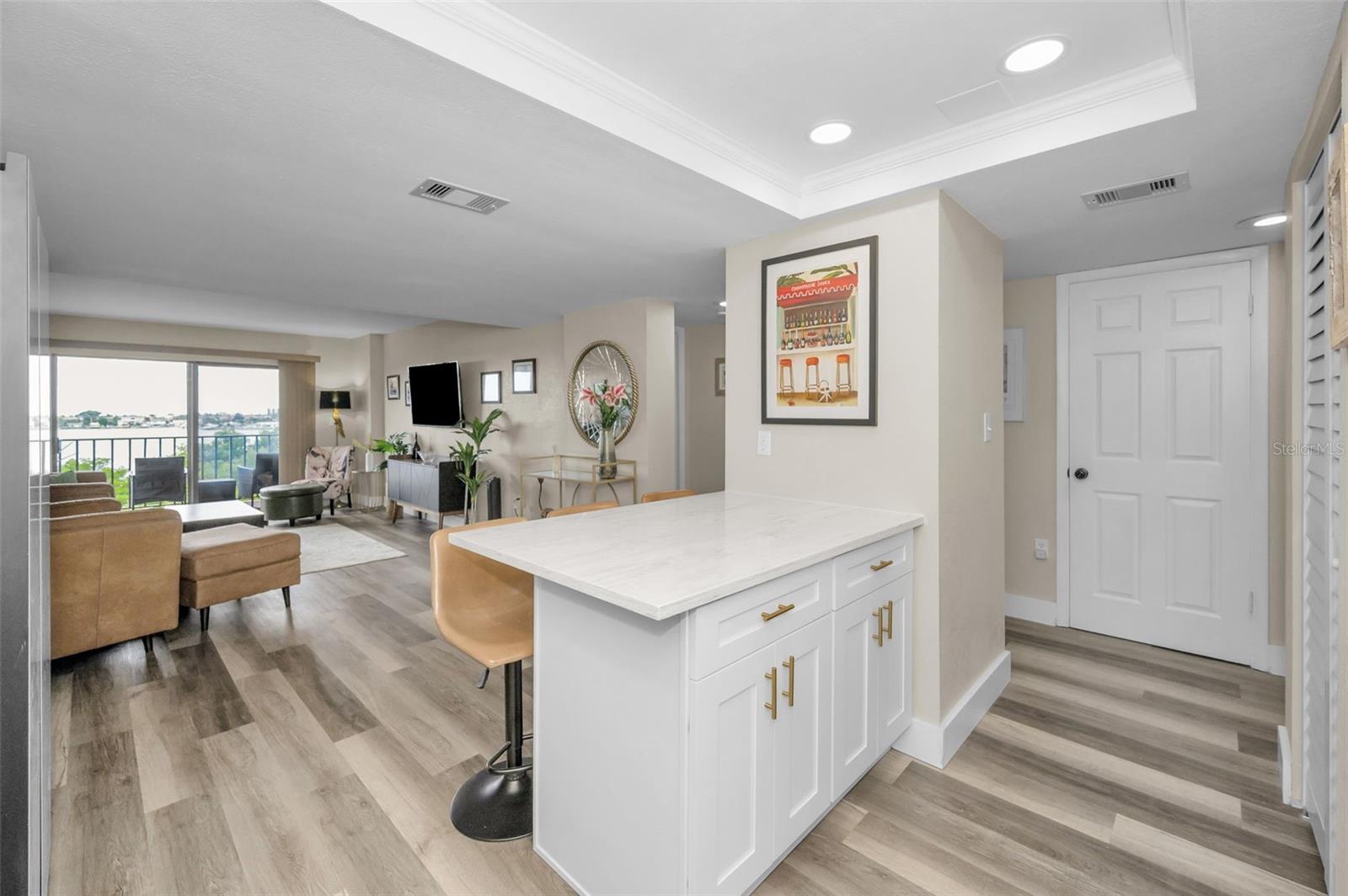 CHATEAU TOWER CONDO - Residential