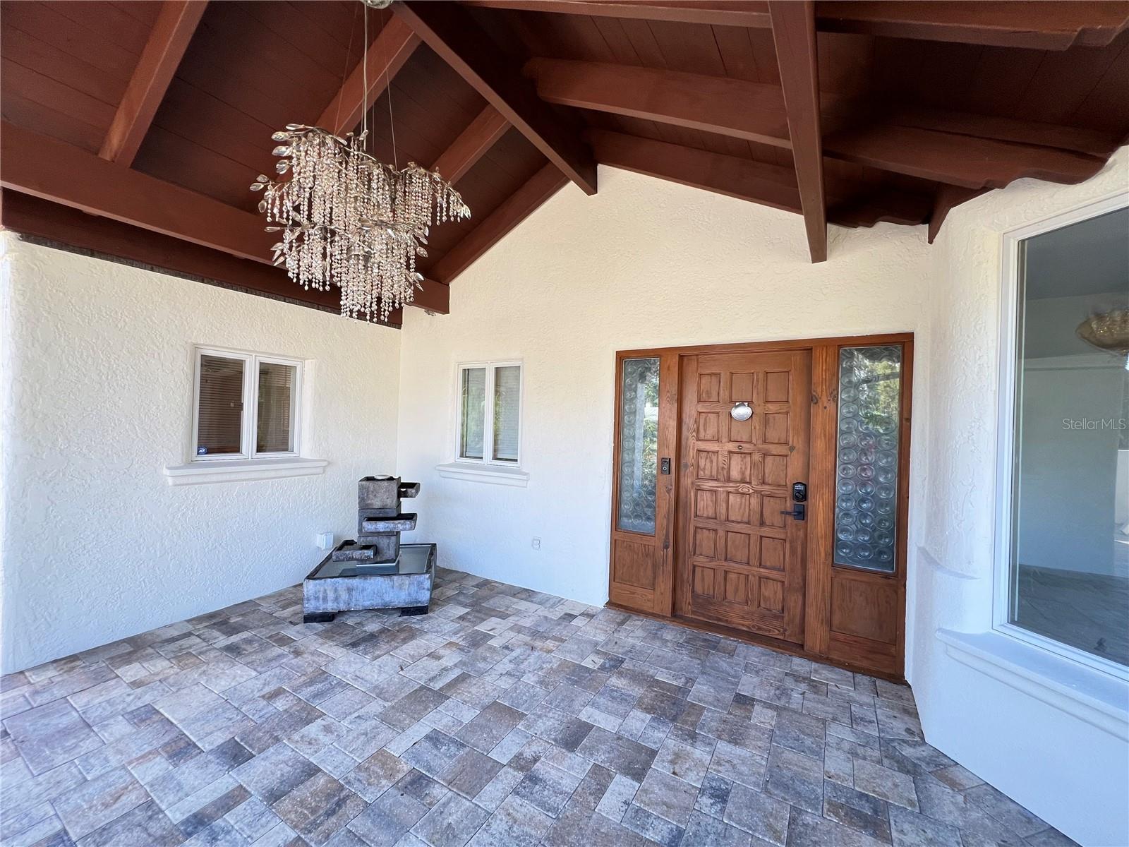 SAPPHIRE SHORES - Residential