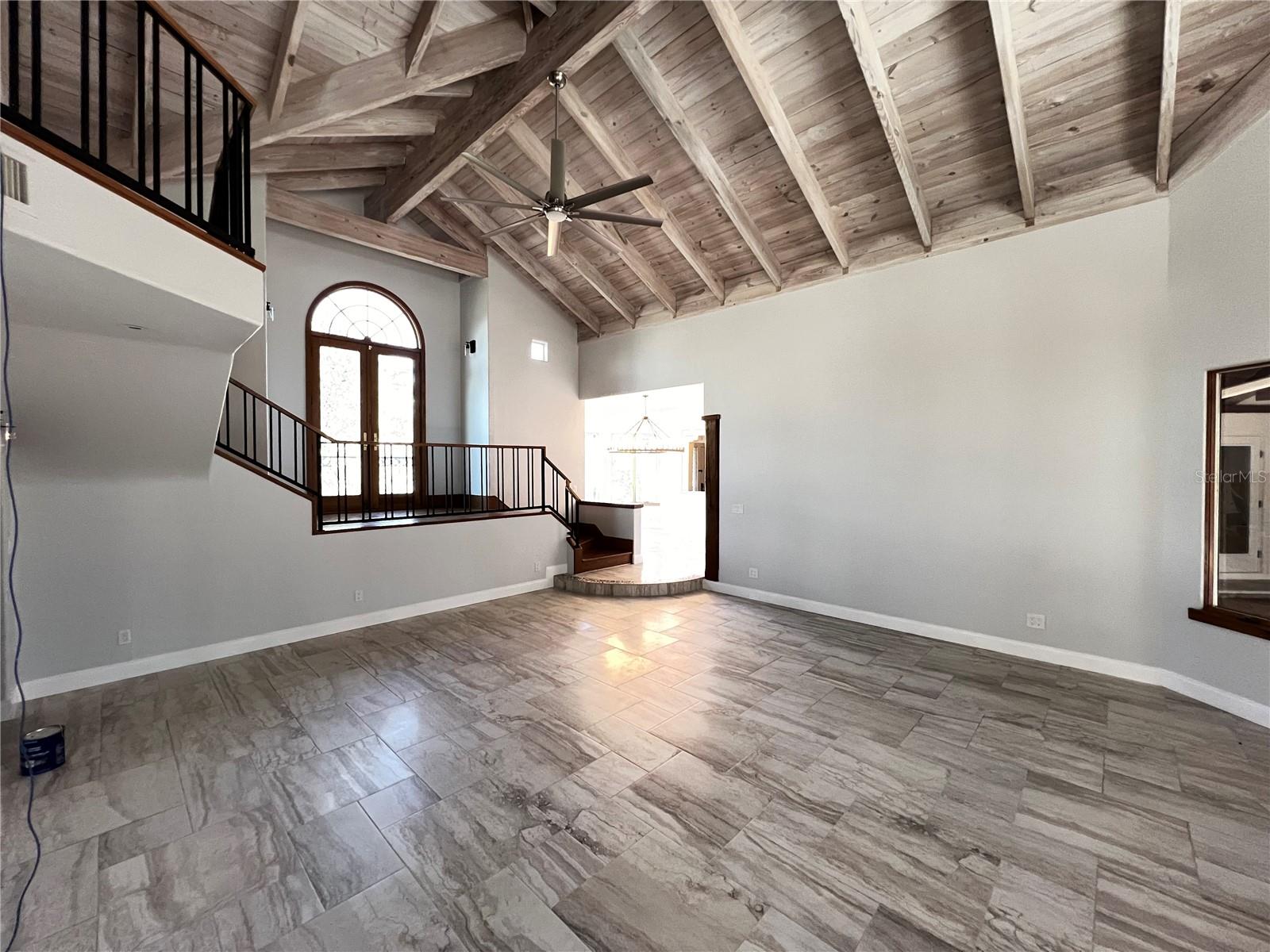 SAPPHIRE SHORES - Residential