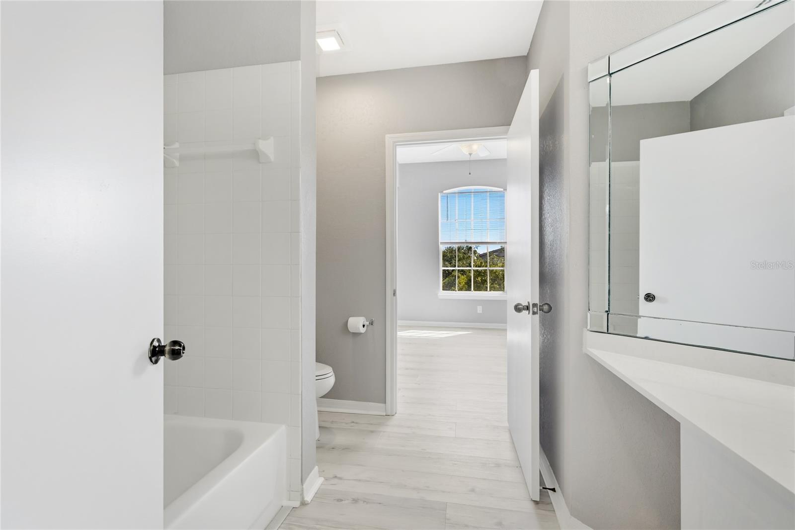 SERENADE ON PALMER RANCH - Residential