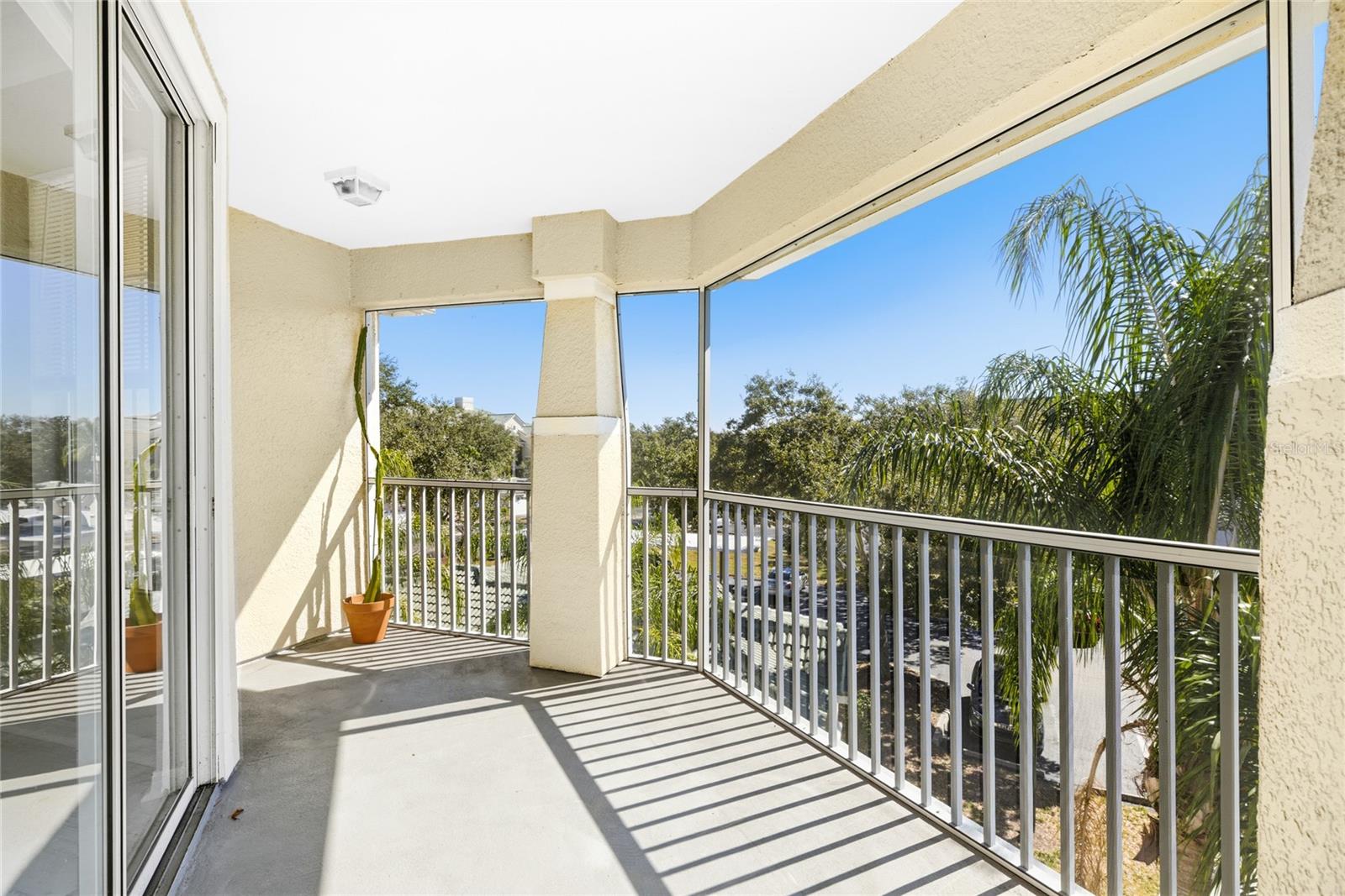 SERENADE ON PALMER RANCH - Residential