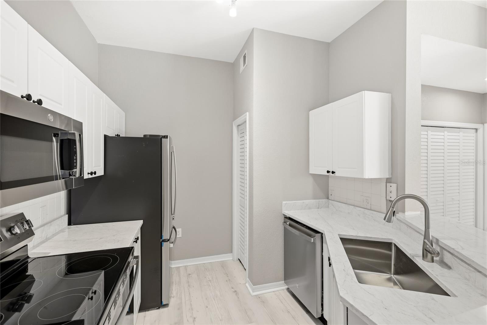 SERENADE ON PALMER RANCH - Residential