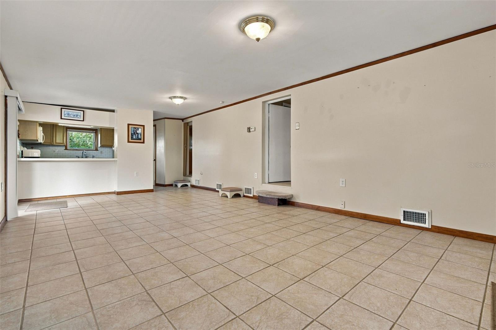 9483 GRAY FOX DRIVE