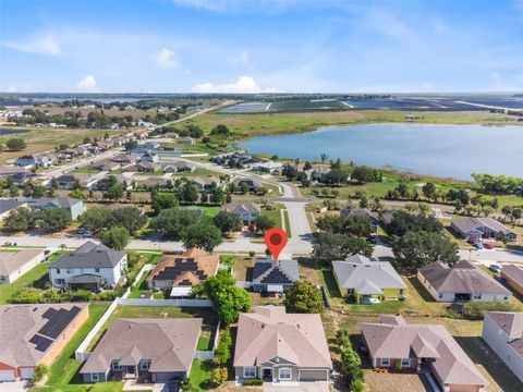 A home in LAKE WALES